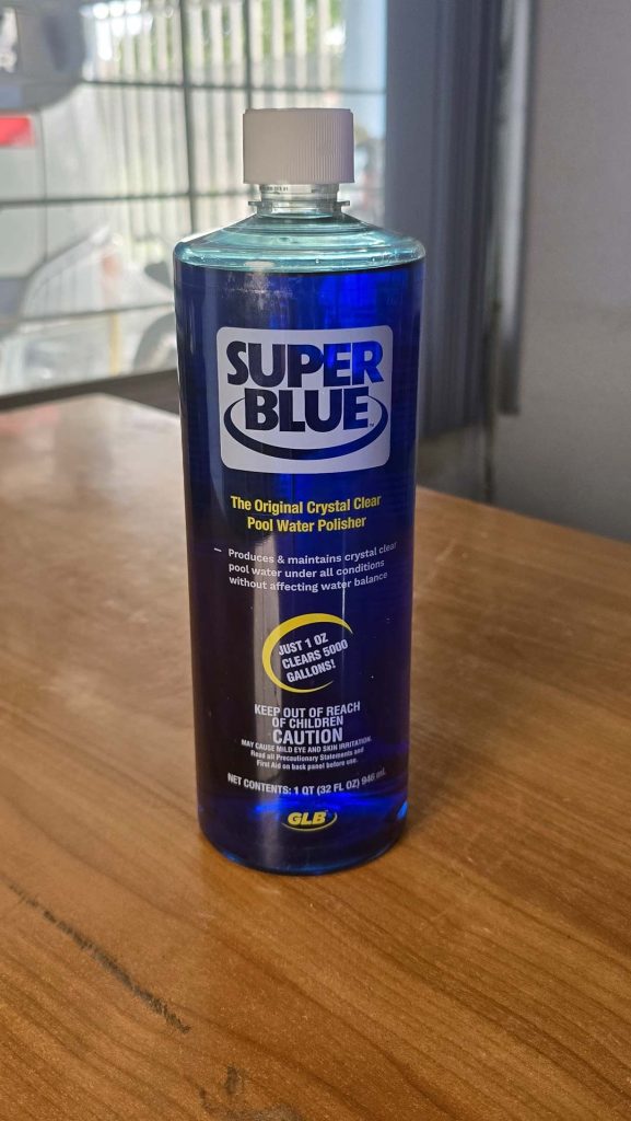 GLB Super Blue — Su Piscina, Costa Rica